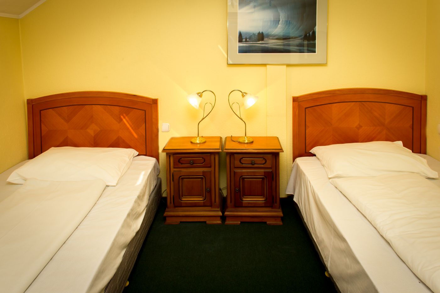 City-Hotel-Unio-Superior-Room-2