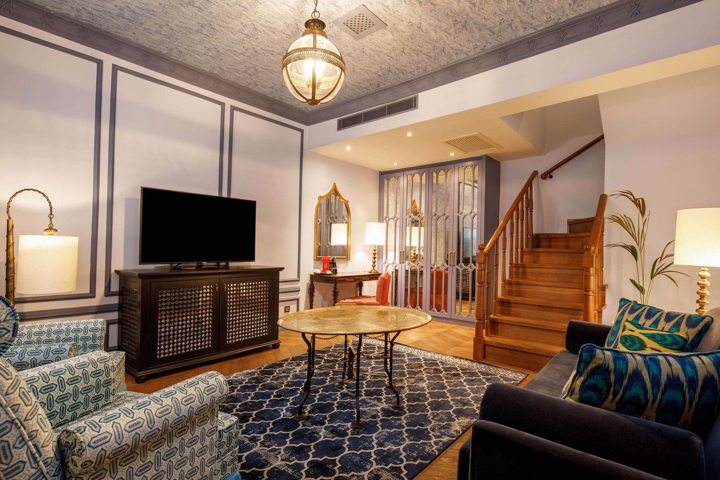 Hagia-Sofia-Mansions-Curio-Collection-by-Hilton-Room-15