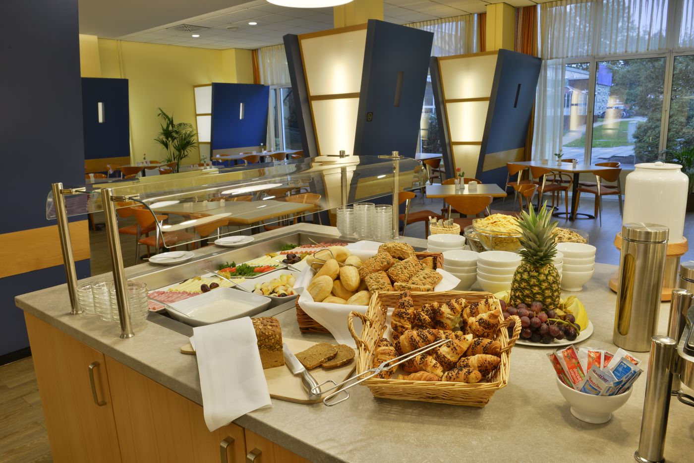 Comfort-Hotel-Berlin-Lichtenber-Restaurant-29