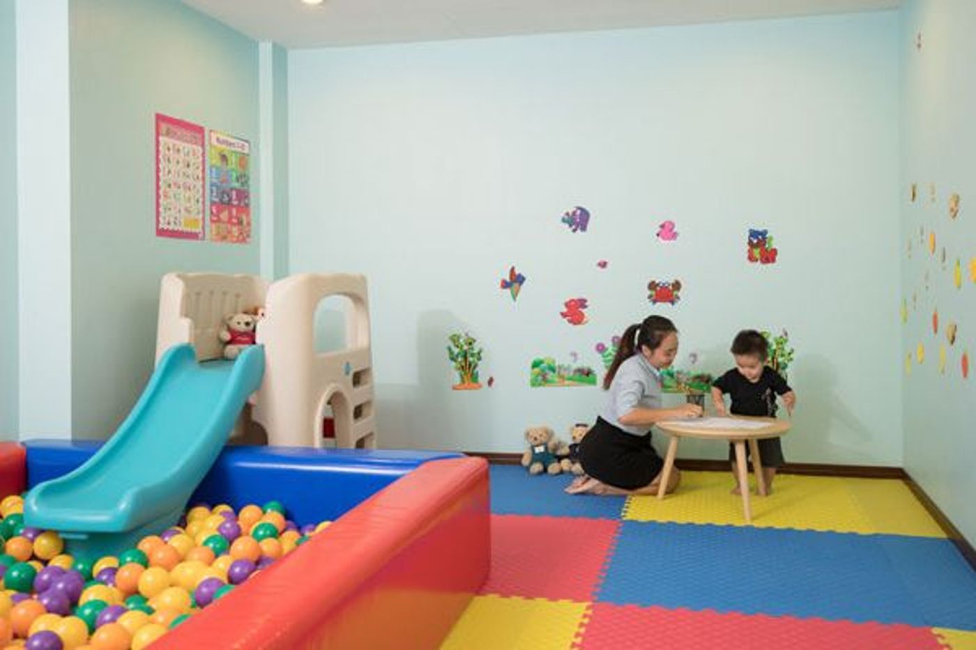 Oakwood Jouneyhub Hotel Pattaya