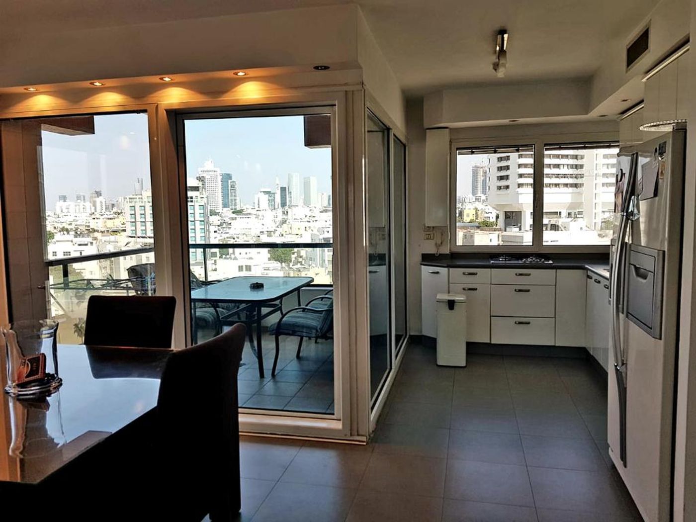 Liber Tel Aviv Sea Shore Suites