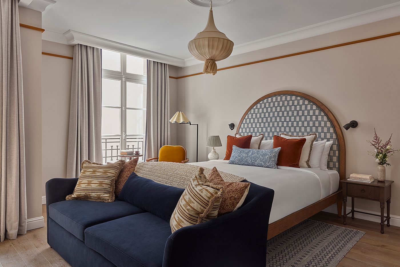 K-K-Cayre-Saint-Germain-des-Pres-Room-24