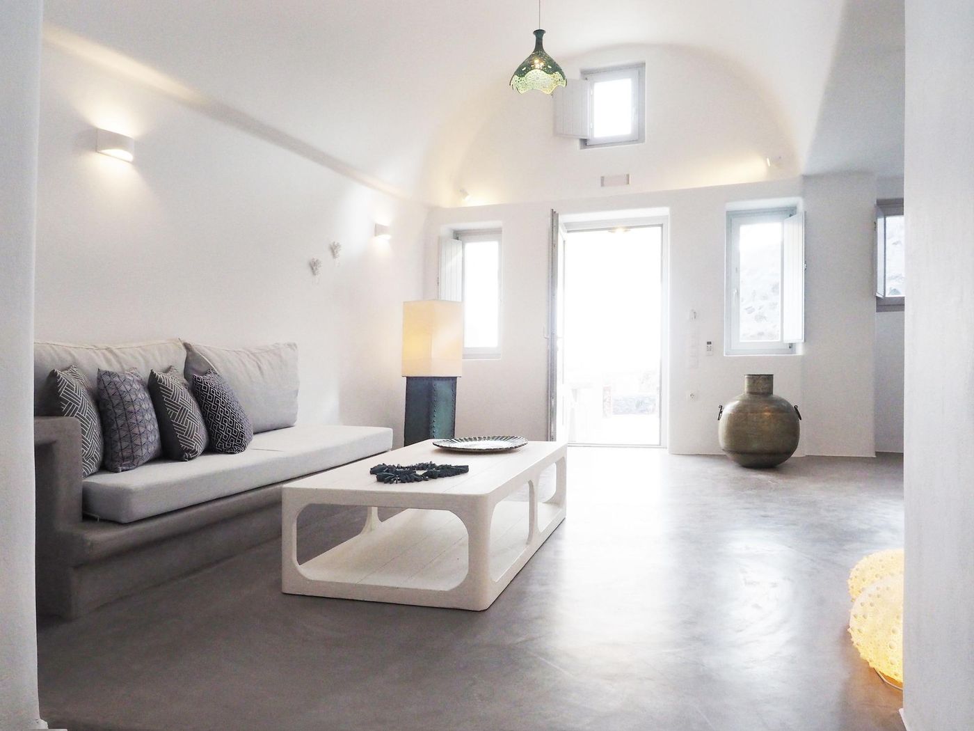 Danae-Suites-Room-27