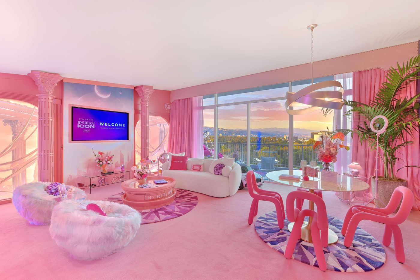 Beverly-Hilton-Room-11