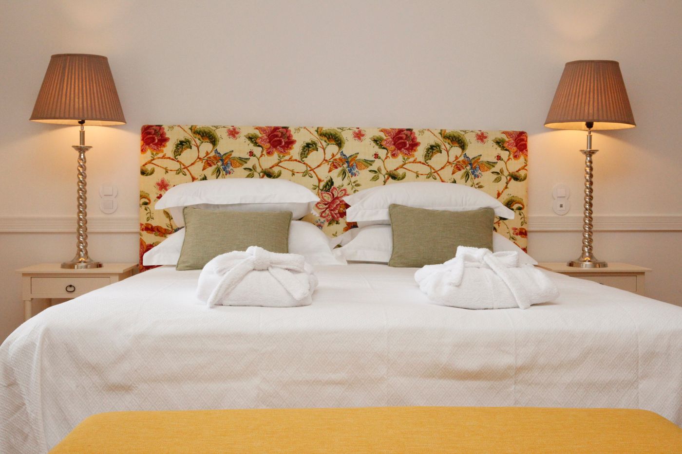 Casa-Palmela---Small-Luxury-Hotels---Villas-Room-39