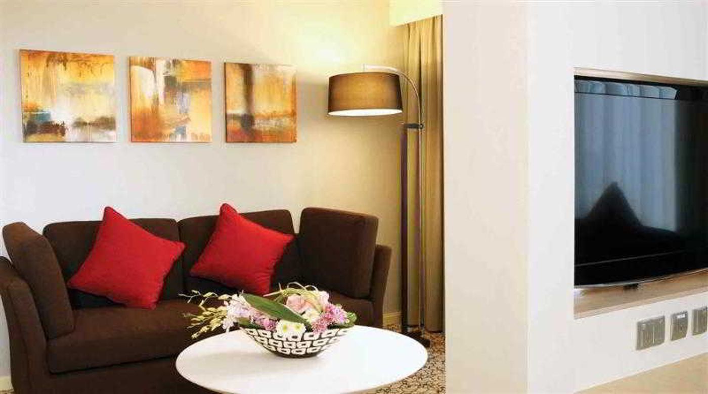 Novotel-Suites-Mall-Avenue-Dubai-General-view-21