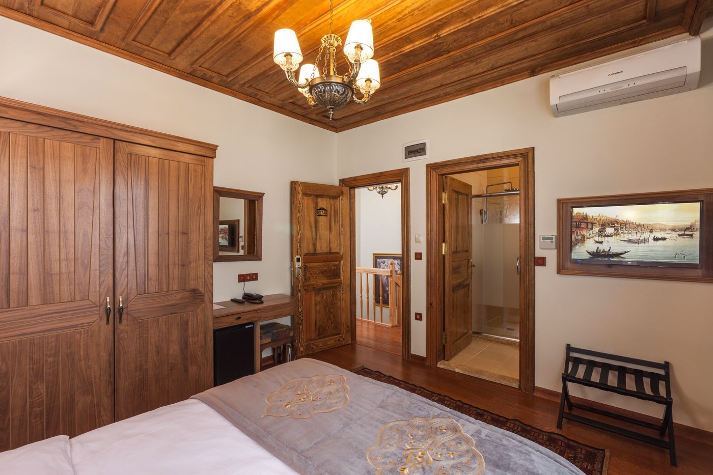 Ferman-Konak-Hotel-Room-8