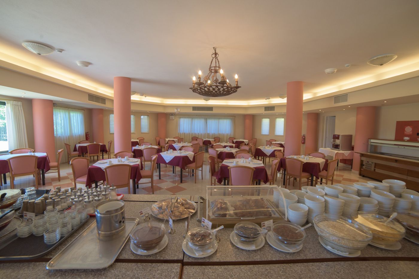 Century-Resort-Apartments-Restaurant-71