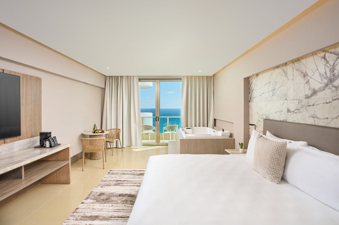 Seadust-Cancun-Family-Resort-Room-34