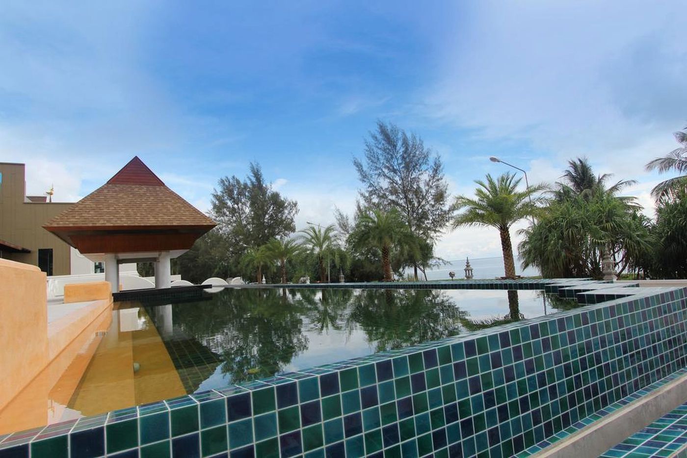 Maikhao-Palm-Beach-Resort-Pool-2