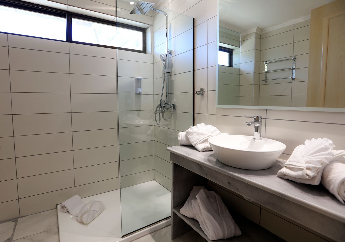  HOTEL CAVOMARINA Updated Rooms