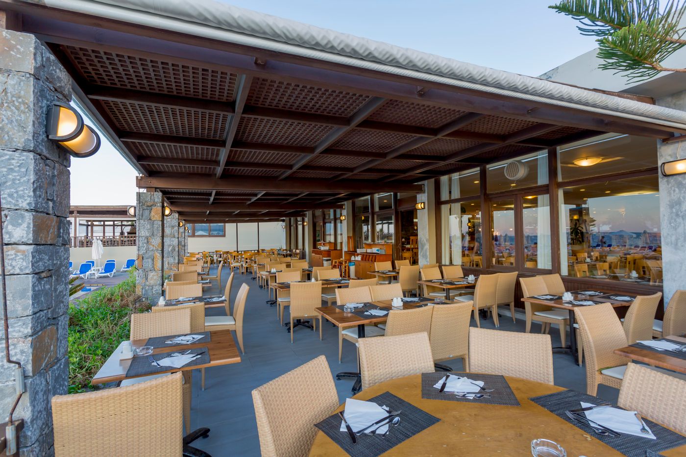 Dessole-Malia-Beach-Restaurant-9