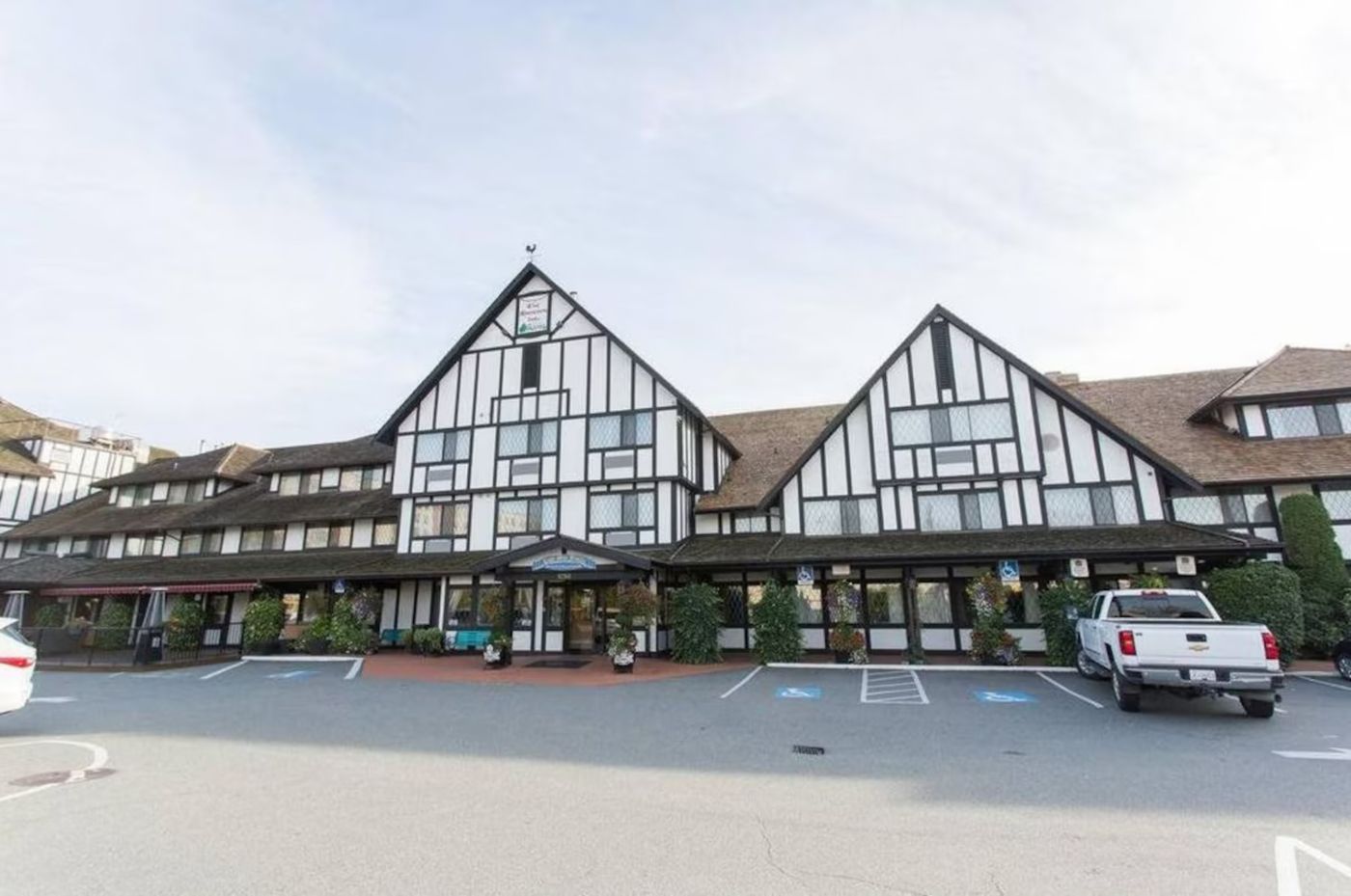 Abercorn Hotel Trademark Collection by Wyndham-Canada-RICHMOND (VANCOUVER A/P)-General view-4