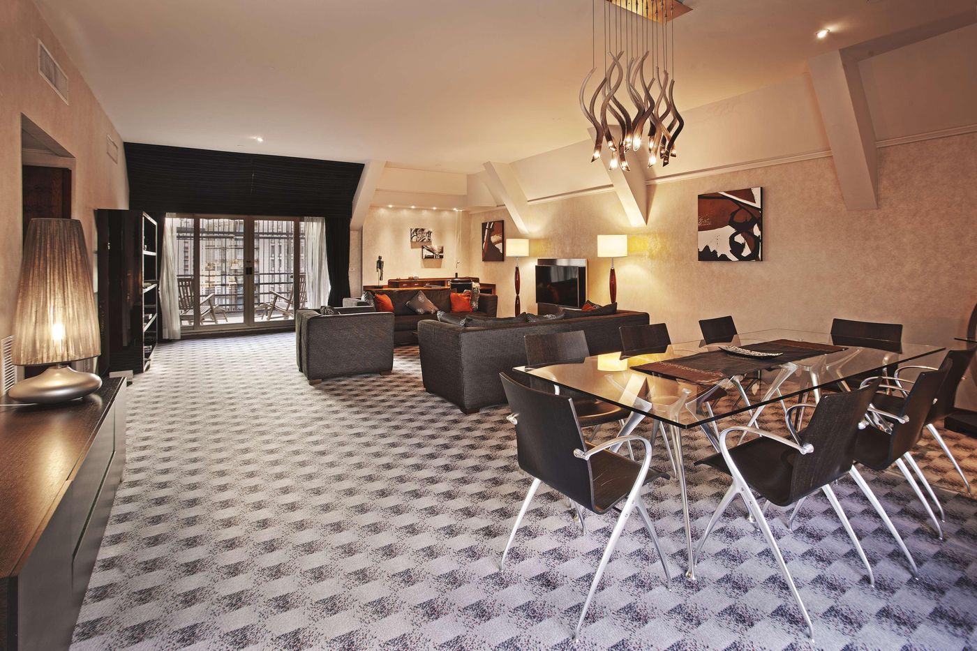 Hilton-Milan-Room-35