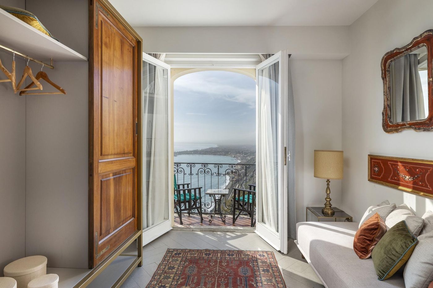 Villa-Paradiso-Room-27