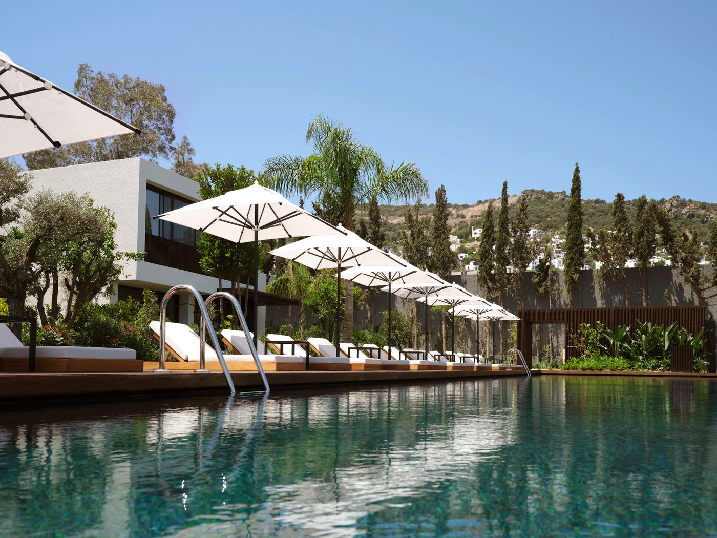 Voyage-Turkbuku-Pool-4