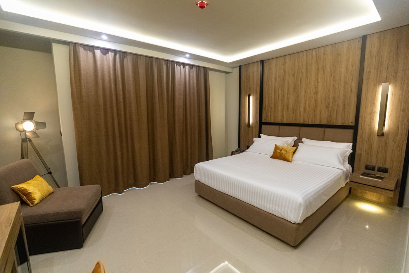 Kraal Hotel 17.12.25