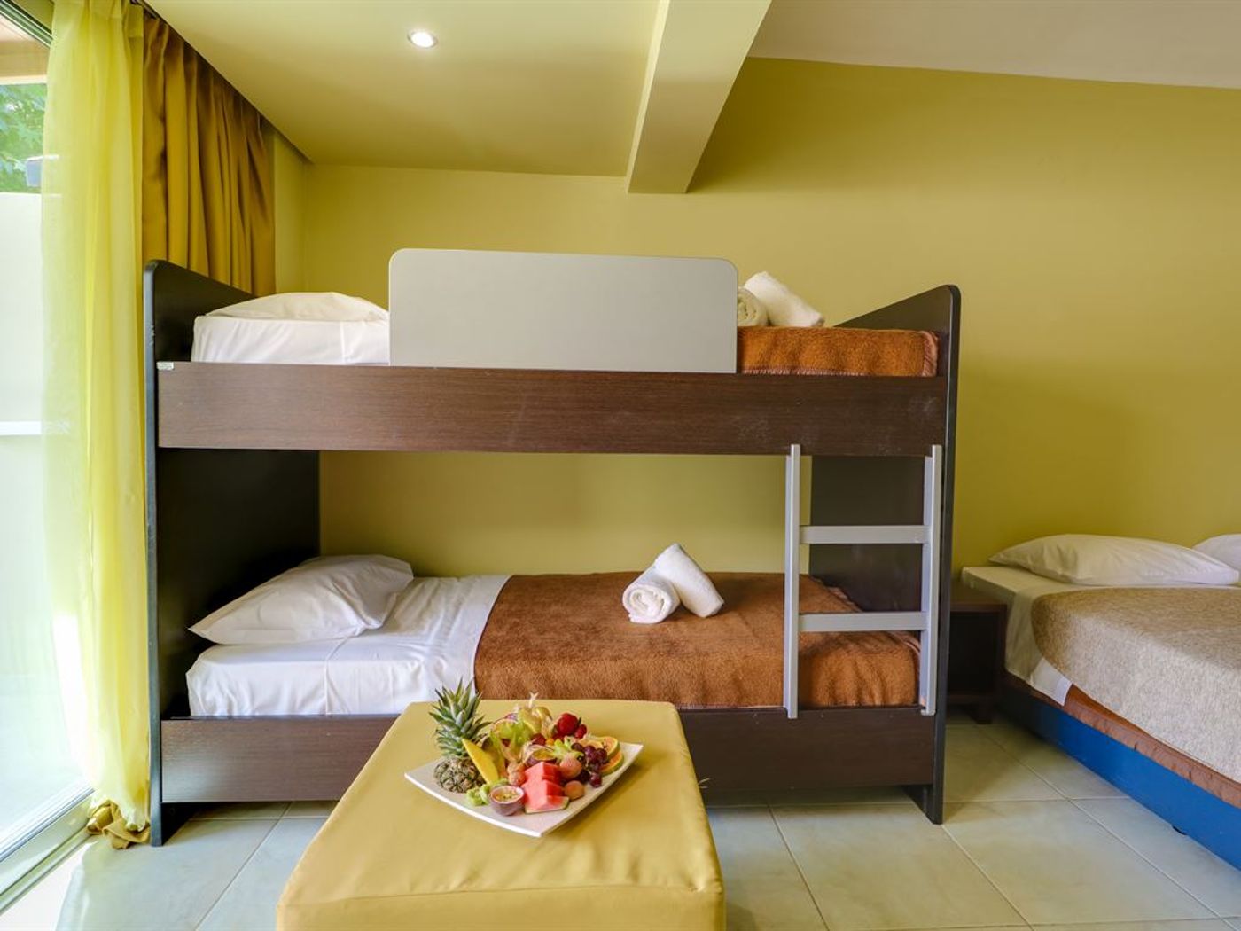 Cathrin-Hotel-Room-23