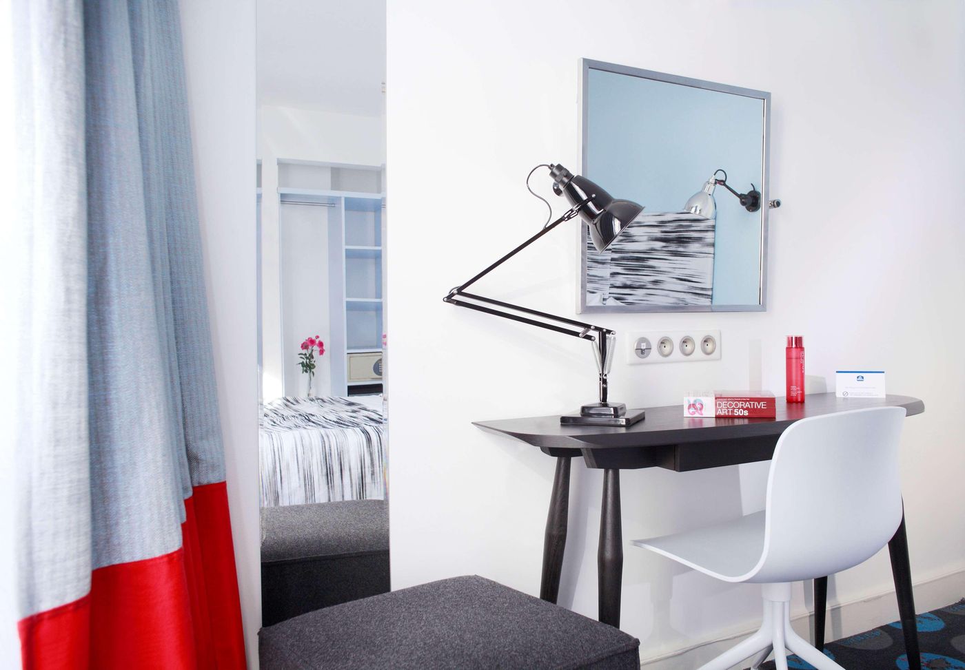 Astoria-Astotel-Room-29