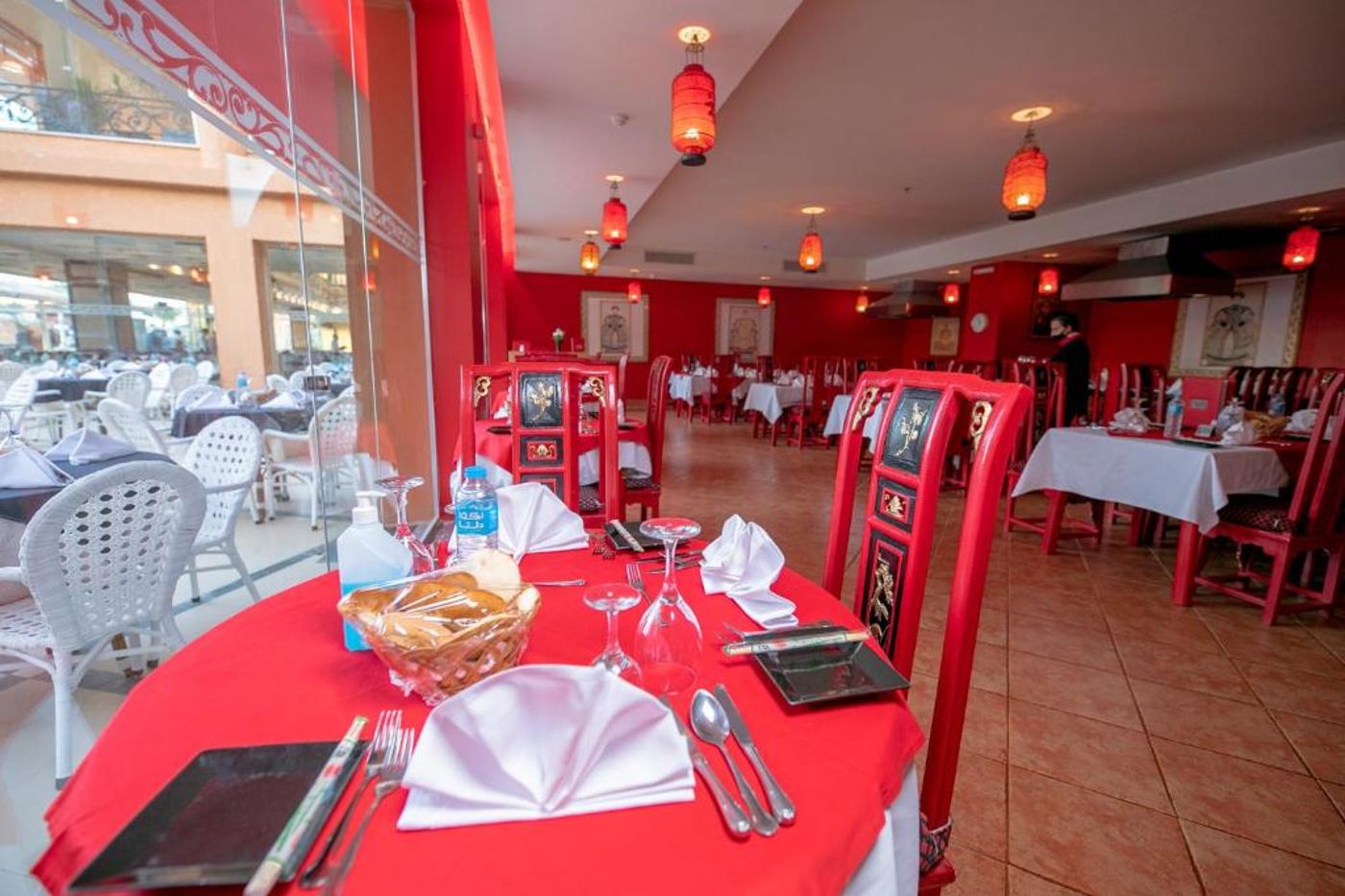 Titanic Palace And Aquapark Resort