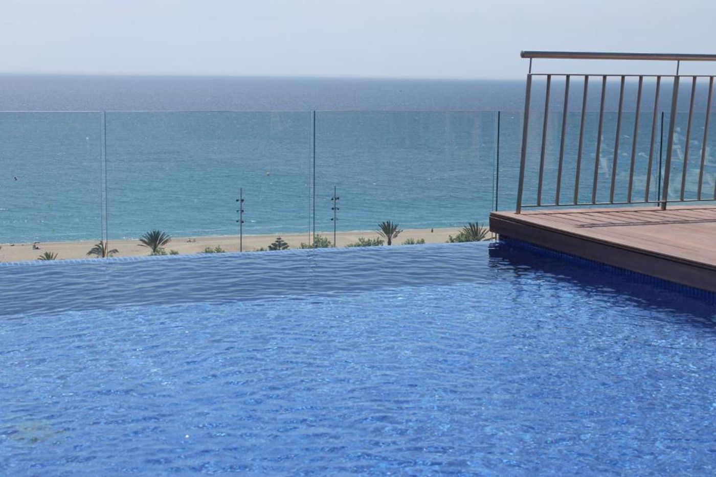 Checkin-Catalonia-Pool-38