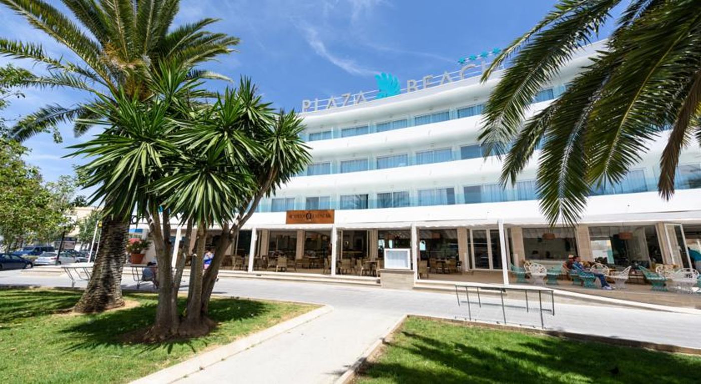 Plaza Beach Boutique