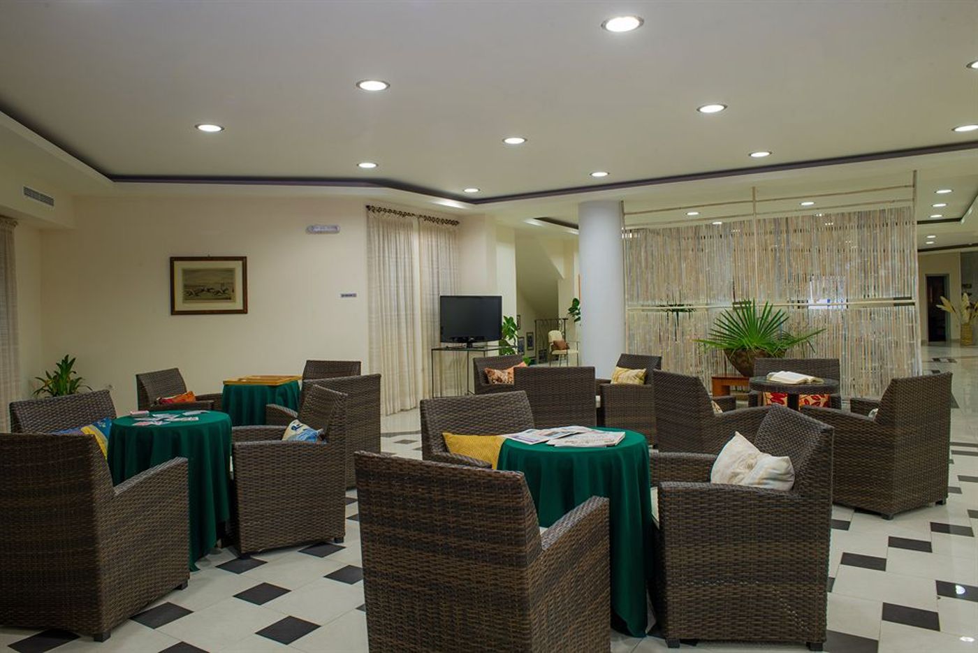 Zefyros Eco Resort Hotel