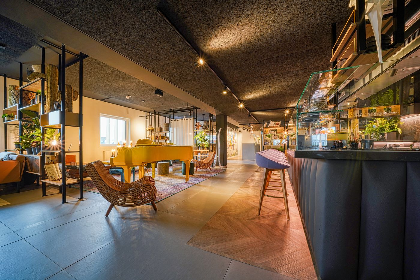 Vienna House Easy by Wyndham Augsburg-Germany-AUGSBURG-Lobby-5