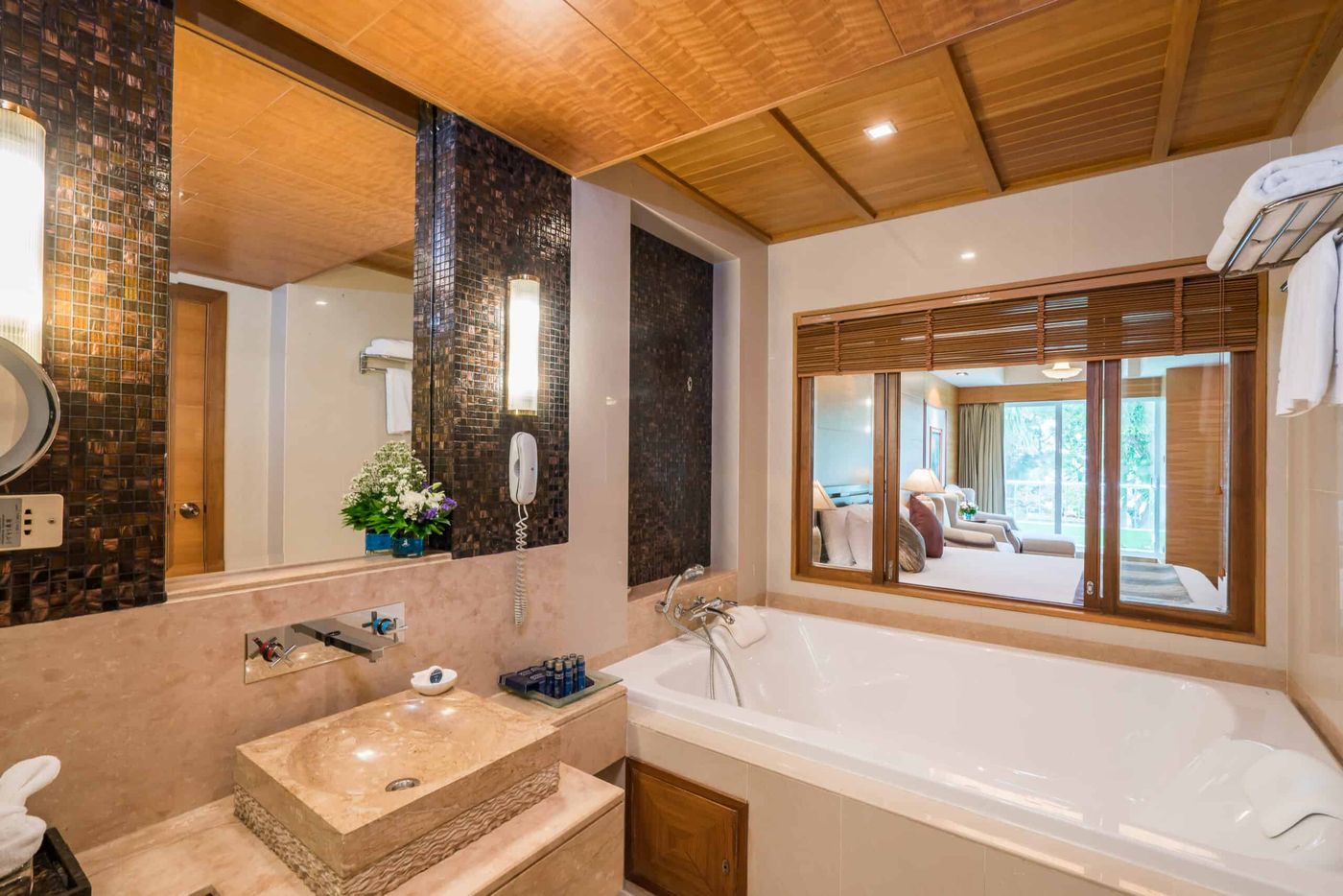 Royal Cliff Beach Terrace