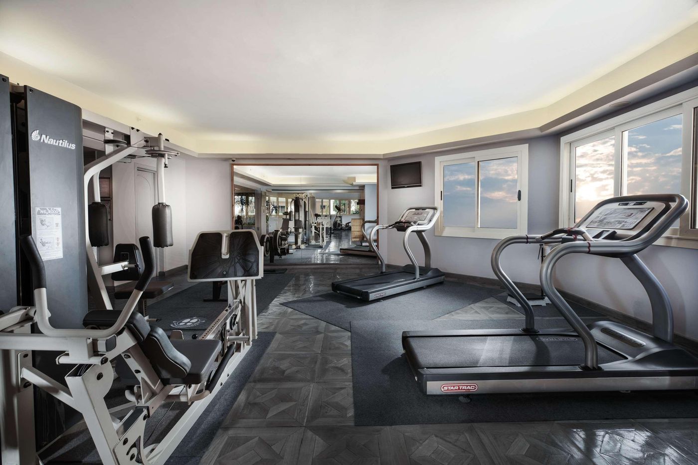 Steigenberger-Nile-Palace-Luxor-Sports-and-Entertainment-91