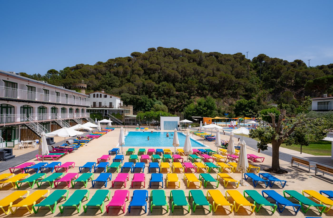 Medplaya-Sant-Eloi-Aparthotel-Pool-2