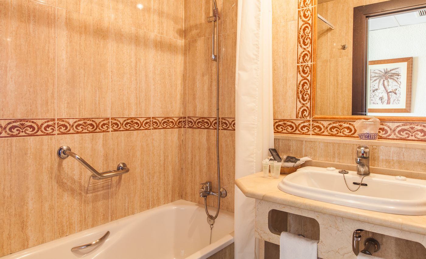 Gran-Cervantes-by-Blue-Sea-Room-19