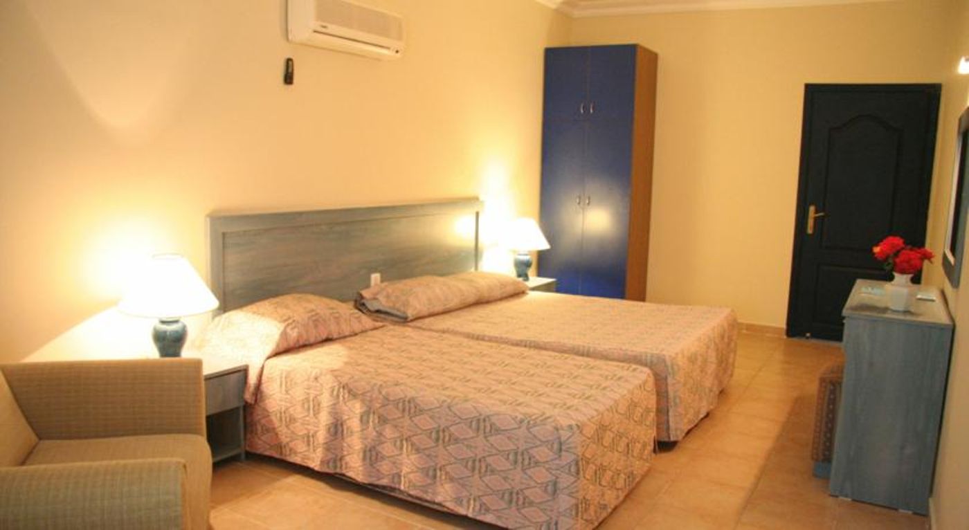 Elysee Garden Family Hotel