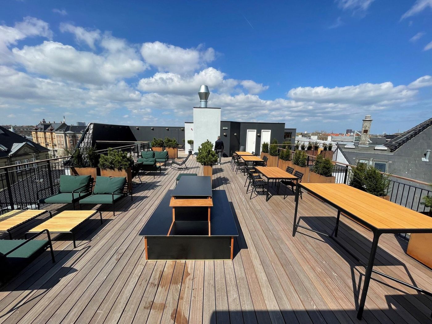 Sct-Thomas-General-view-43