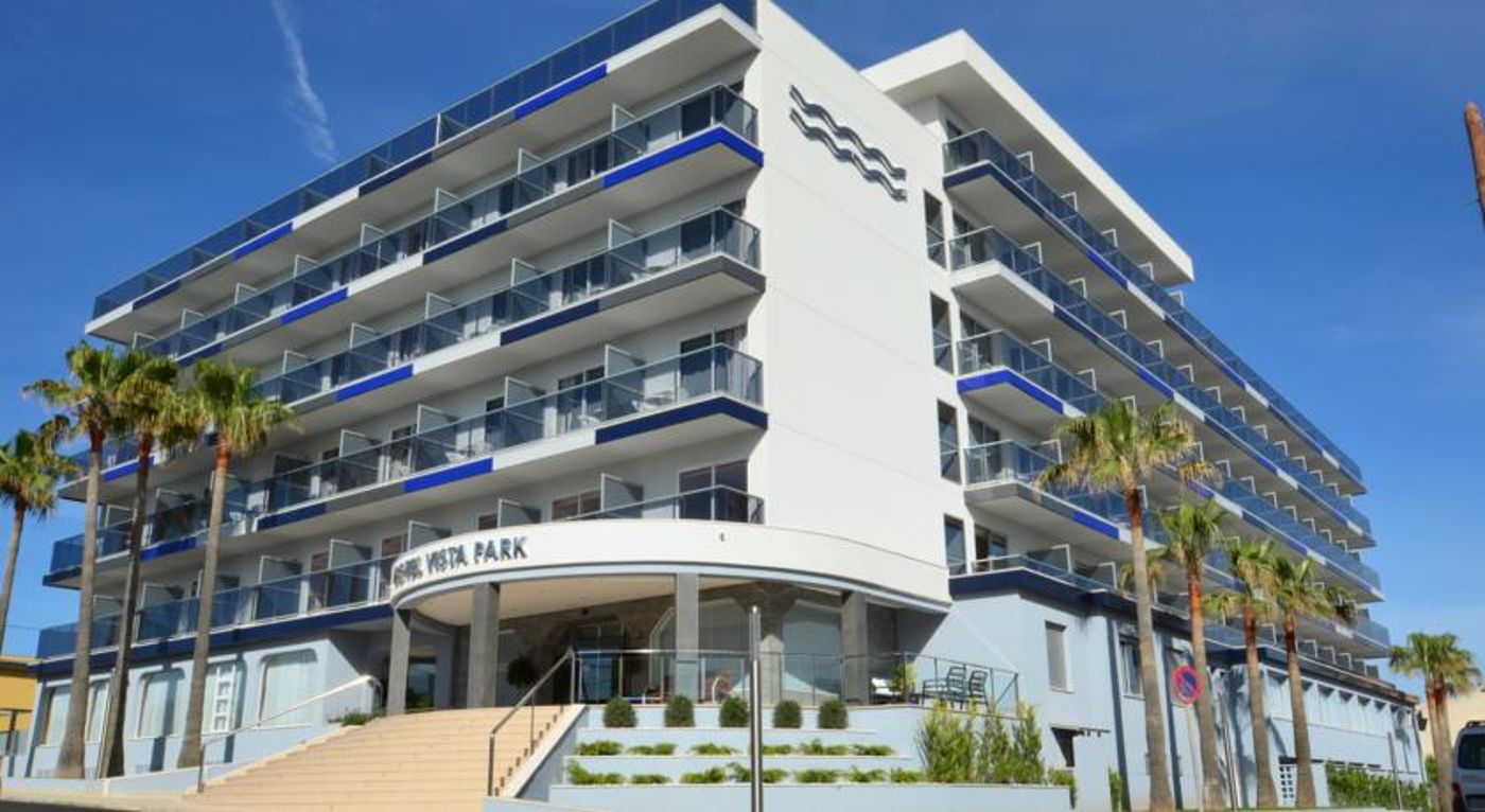 Hotel and Apartments Vista Park