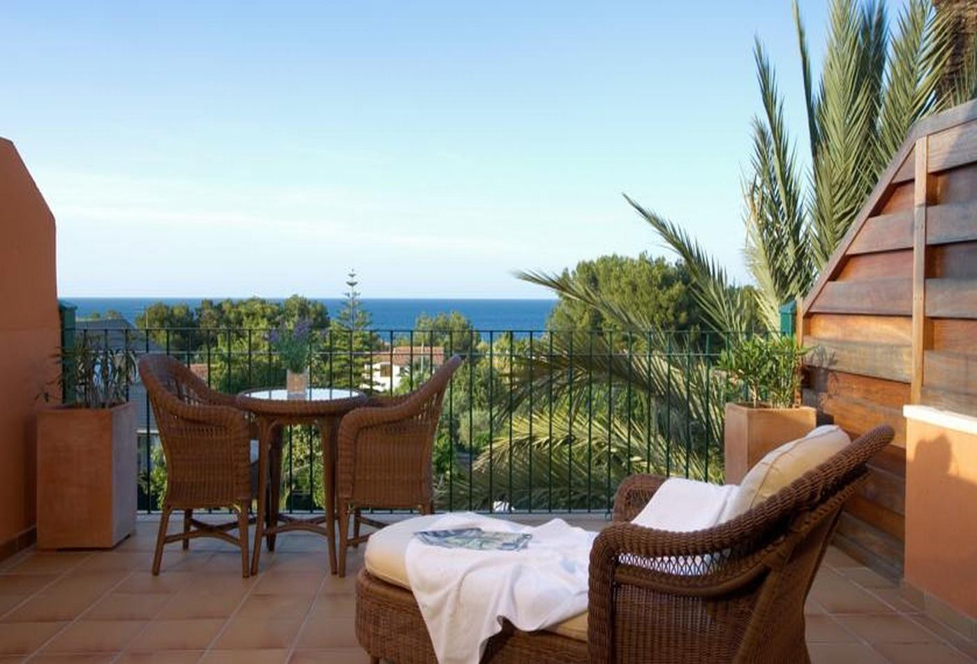 Les-Rotes-Terrace-28