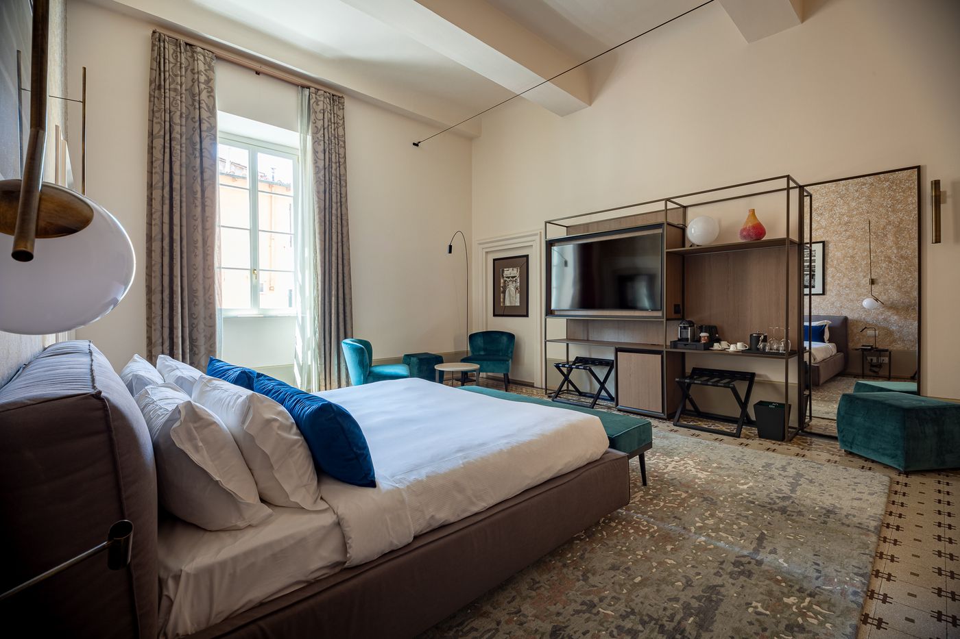 Grand-Universe-La-Residenza-Room-20