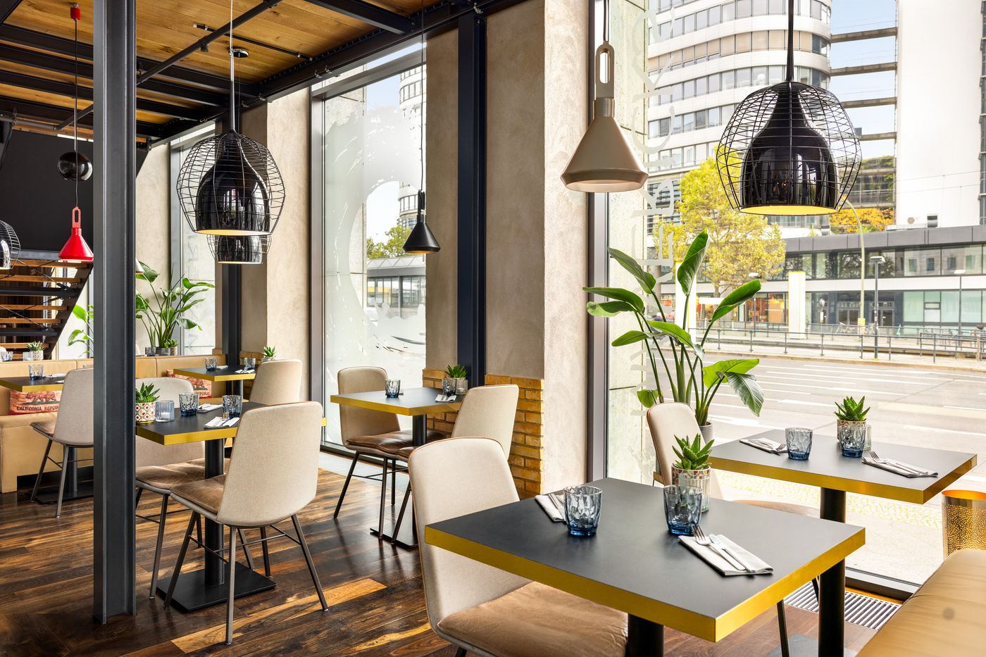 Vienna-House-by-Wyndham-Andel-s-Berlin-Restaurant-14