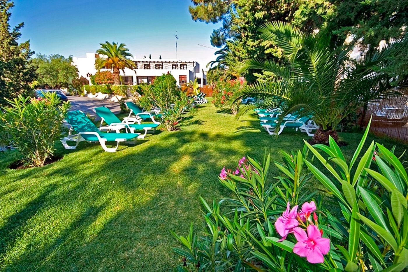 Apartamentos-da-Balaia-General-view-12