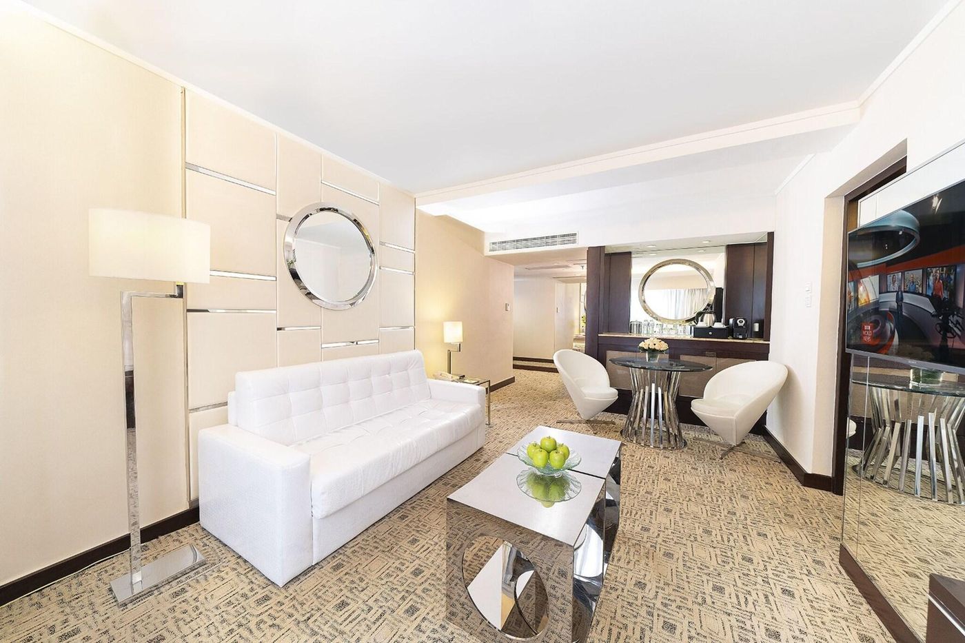 Regal-Kowloon-Room-11