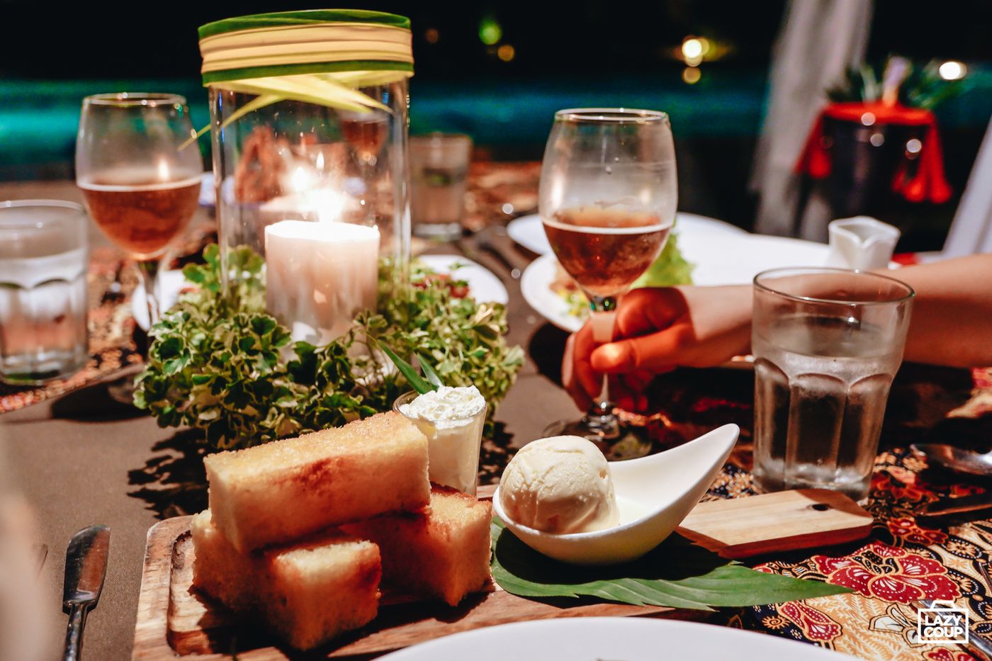 Tango-Luxe-Beach-Villa--SHA-Extra---Restaurant-22