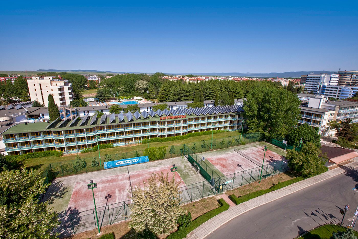 Park-Hotel-Continental-General-view-9