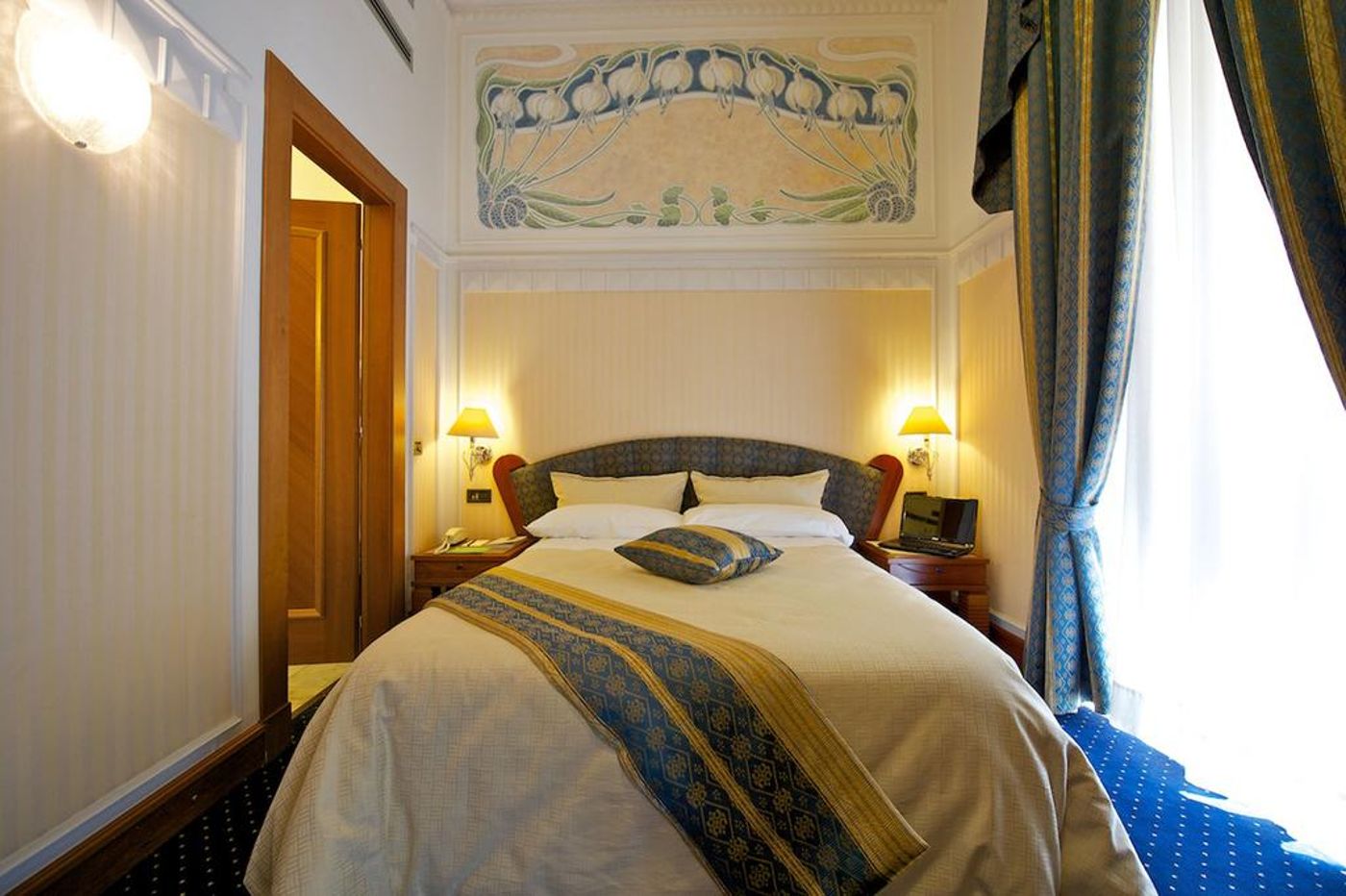 Patria Palace Hotel-Italy-LECCE-Room-5