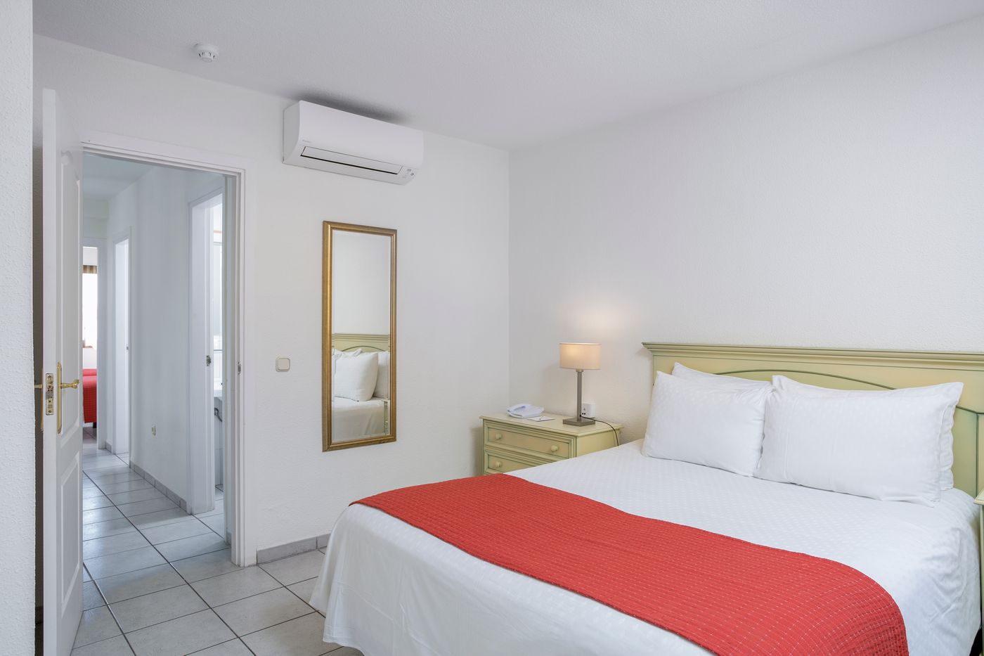 Sunset-Bay-Club-Room-27