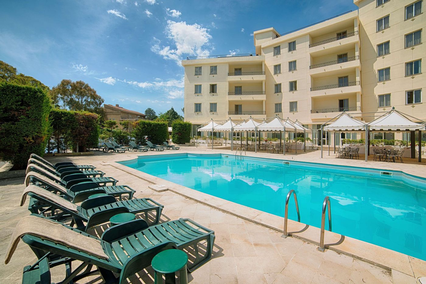 NH-Caltagirone-Villa-San-Mauro-Pool-1