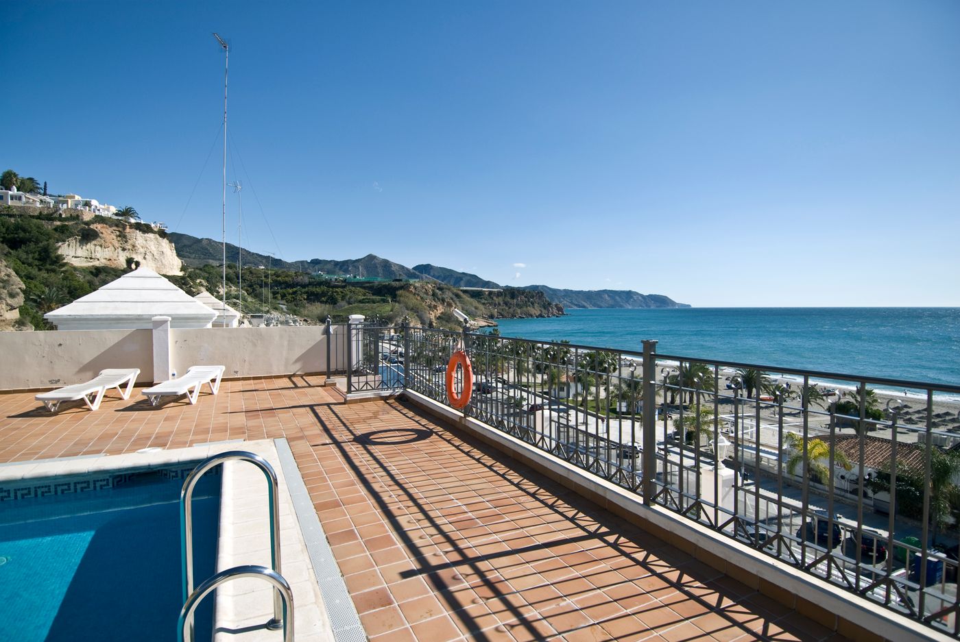 Apartamentos-HC-Burriana-Playa-Pool-41