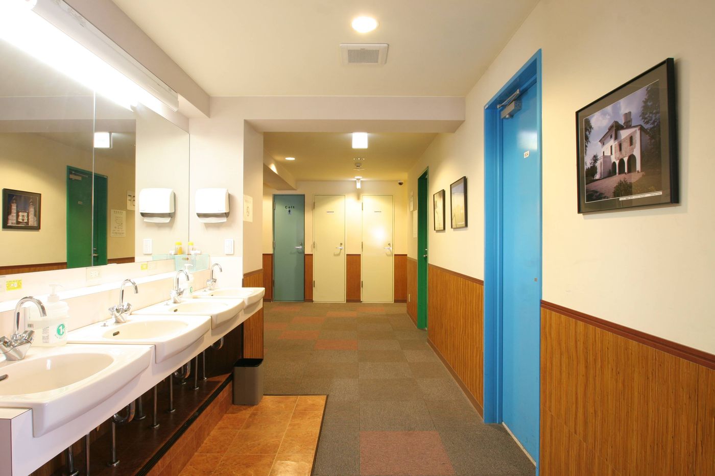 Sakura Hotel Ikebukuro-Japan-Tokyo-General view-2