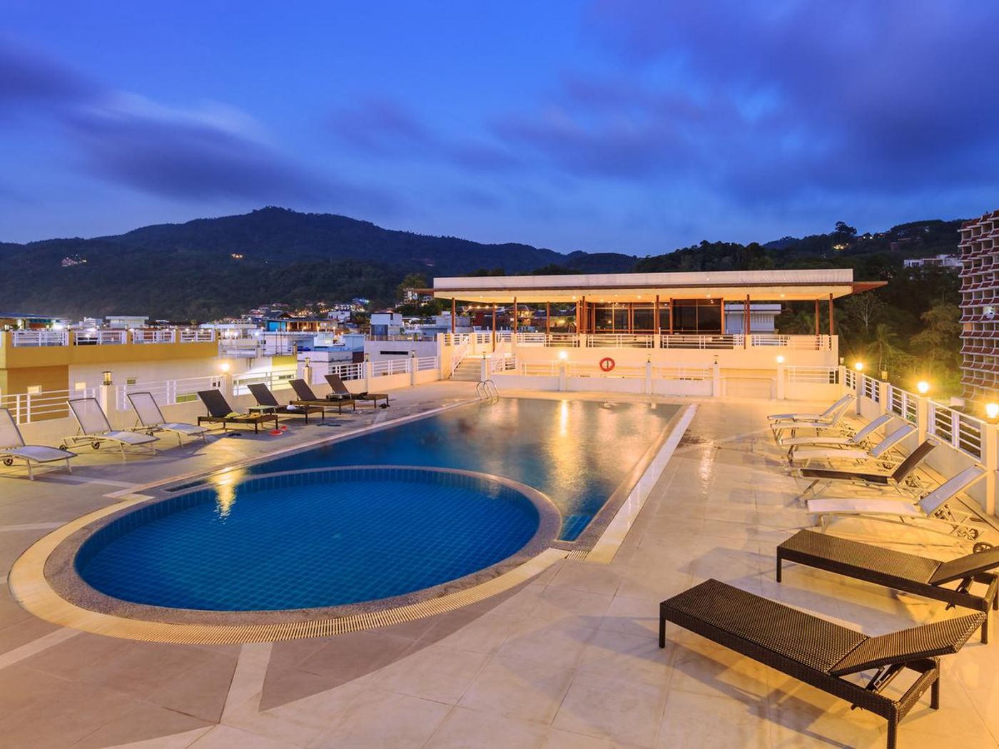 The ASHLEE Plaza Patong Hotel & Spa