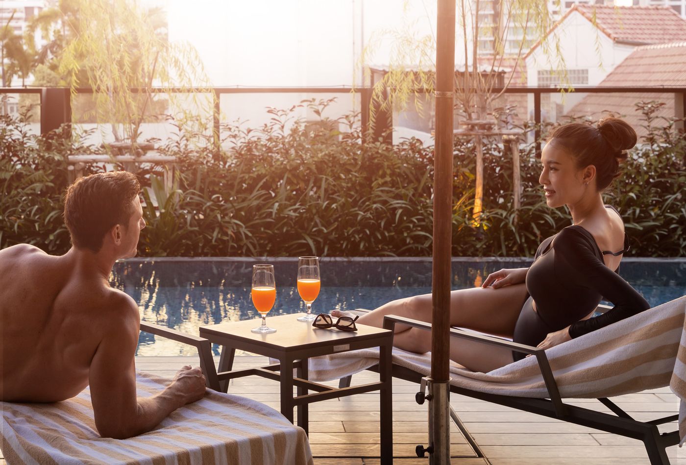 Walton-Suites-Sukhumvit-Pool-55