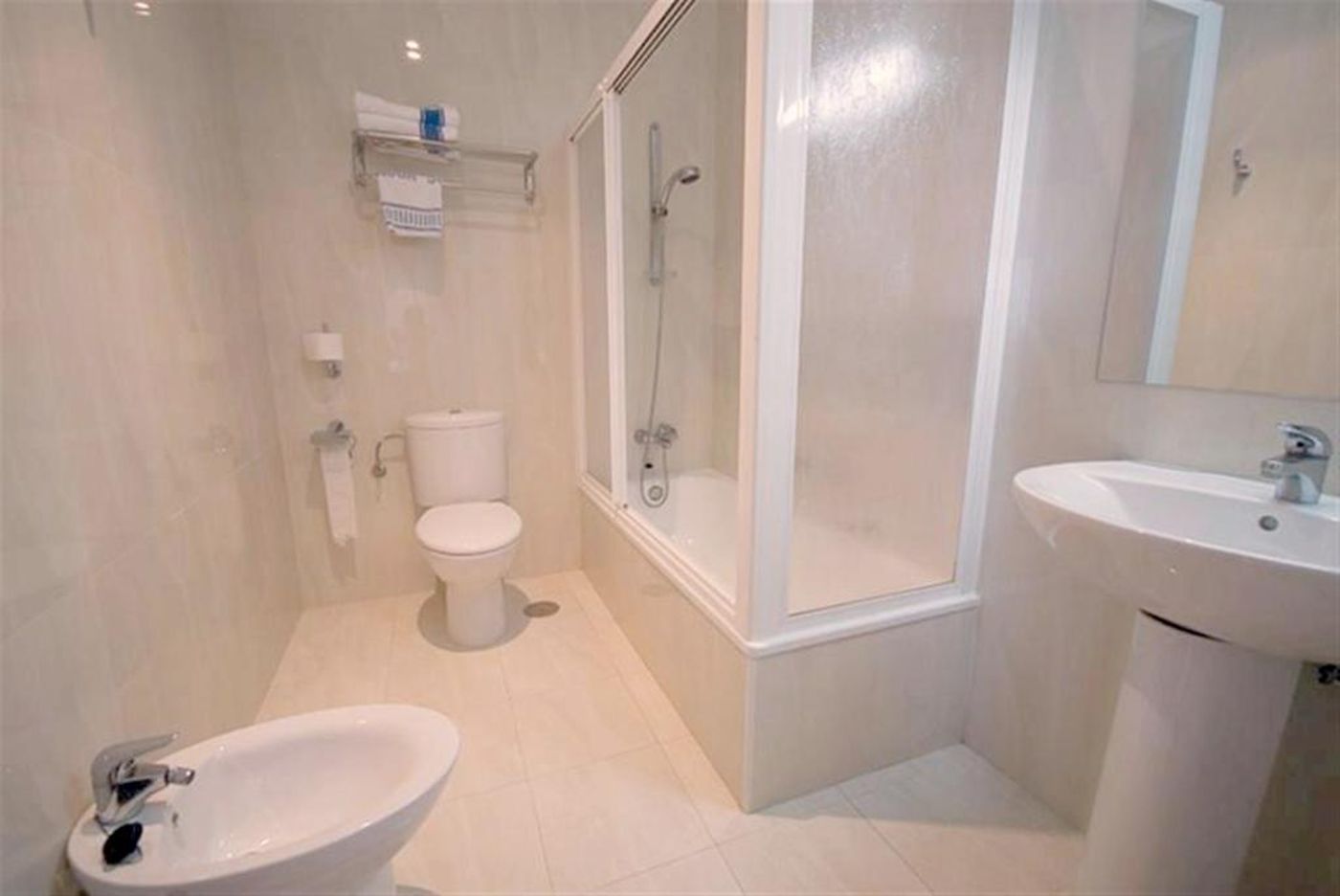 Hotel-Rincon-Sol-Room-17